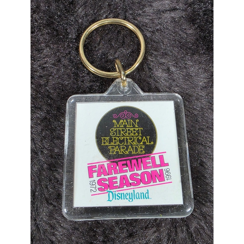Vintage Disneyland Main Street Electrical Parade Farewell Season 1972-96 Keyring